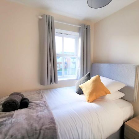 Emerald House - Spacious 3 Bed House With Ensuite Parking Gardens And Netflix Лимингтон Экстерьер фото