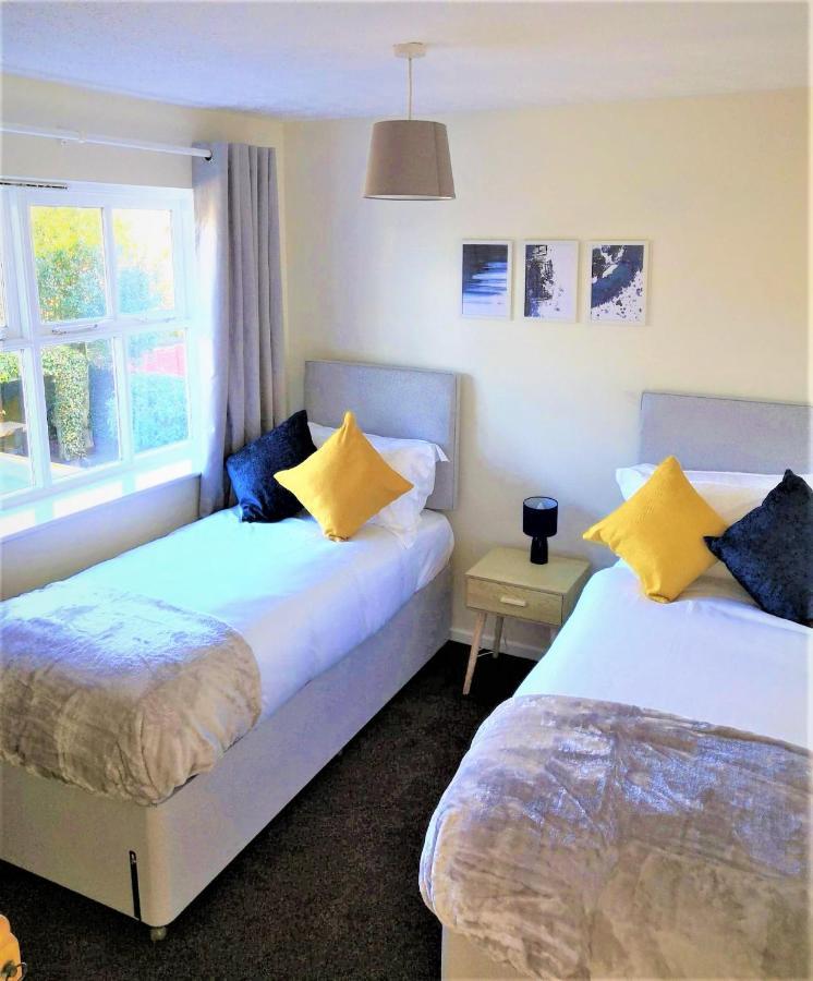 Emerald House - Spacious 3 Bed House With Ensuite Parking Gardens And Netflix Лимингтон Экстерьер фото